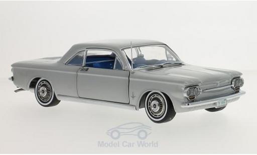 Coche miniatura Chevrolet Corvair 1/18 Sun Star Coupe gris 1963 Chevrolet Corvair 1/18 Sun Star Coupe gris 1963 coche miniatura