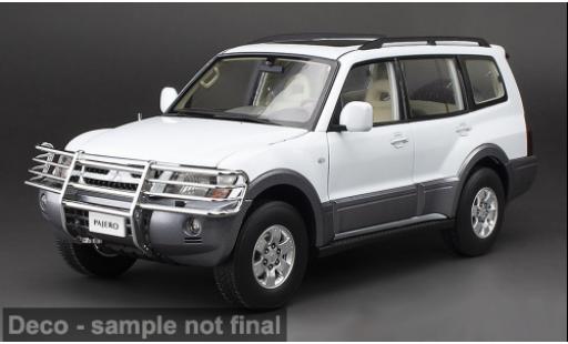 Coche miniatura Mitsubishi Pajero 1/18 Sun Star V73 weiss 1:18 Mitsubishi Pajero 1/18 Sun Star V73 weiss 1:18 coche miniatura