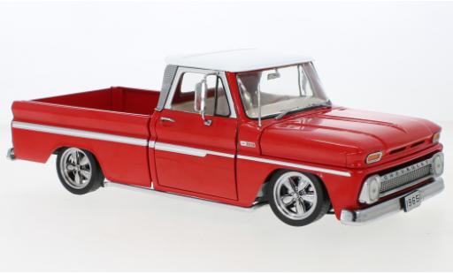 Coche miniatura Chevrolet C-10 1/18 Sun Star Stepside Pick Up Low Rider rojo 1965 Chevrolet C-10 1/18 Sun Star Stepside Pick Up Low Rider rojo 1965 coche miniatura