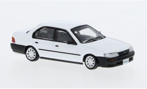 Toyota Corolla 1/64 BM Creations (AE100 weiss 1:64 coche miniatura