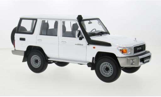 Coche miniatura Toyota Land Cruiser 1/18 Almost Real 7 weiss 1:18 Toyota Land Cruiser 1/18 Almost Real 7 weiss 1:18 coche miniatura
