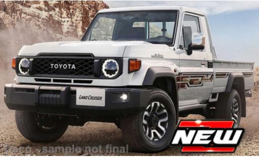 Coche miniatura Toyota Land Cruiser 1/24 Maisto 7 weiss 1:24 Toyota Land Cruiser 1/24 Maisto 7 weiss 1:24 coche miniatura