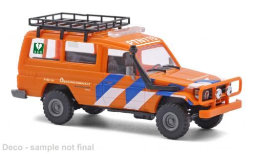 Toyota Land Cruiser 1/87 Busch HZJ 78 1985 Reddingsbrigarde Petten (NL) 1:87 coche miniatura