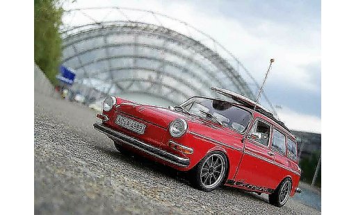 Volkswagen 1600 Base 1/18 Sun Star tl old school rojo avec brm jantes coche miniatura