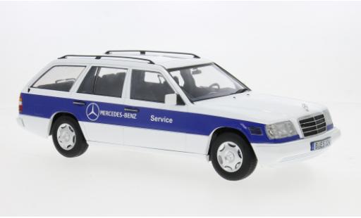 Mercedes Classe E 1/18 Triple 9 Collection T-Modell (S124) 1995 Service 1:18 coche miniatura