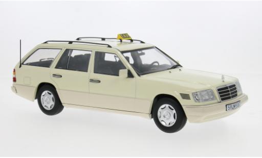 Mercedes Classe E 1/18 Triple 9 Collection T-Modell (S124) 1995 Taxi (D) 1:18 coche miniatura