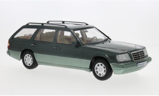 Mercedes Classe E 1/18 Triple 9 Collection T-Modell (S124) grün 1995 1:18 coche miniatura