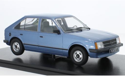 Coche miniatura Opel Kadett 1/18 Triple 9 Collection D metallise azul Opel Kadett 1/18 Triple 9 Collection D metallise azul coche miniatura