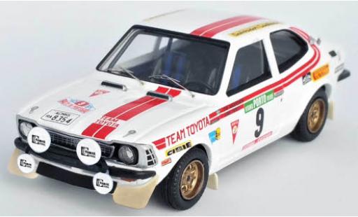 Coche miniatura Toyota Corolla 1/43 Trofeu Levin No.9 Team Rallye WM Rallye Portugal 1975 O.Andersson/A.Hertz Toyota Corolla 1/43 Trofeu Levin No.9 Team Rallye WM Rallye Portugal 1975 O.Andersson/A.Hertz coche miniatura