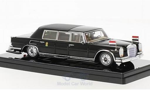 Coche miniatura Mercedes 600 Pullmann 1/43 TrueScale Miniatures Pullmann Landaulet negro Saddam Hussein President of Iraq 1978 Mercedes 600 Pullmann 1/43 TrueScale Miniatures Pullmann Landaulet negro Saddam Hussein President of Iraq 1978 coche miniatura