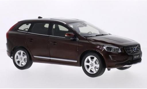 Coche miniatura Volvo XC 1/18 Ultimate Diecast 60 metalico marron 2015 Volvo XC 1/18 Ultimate Diecast 60 metalico marron 2015 coche miniatura
