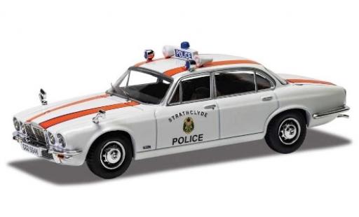 Coche miniatura Jaguar XJ 1/43 Vanguards 6 Series 2 4.2 RHD Strathclyde Police 1975 police (GB) Jaguar XJ 1/43 Vanguards 6 Series 2 4.2 RHD Strathclyde Police 1975 police (GB) coche miniatura