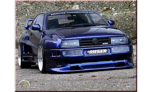 Volkswagen Corrado VR6 1/18 Revell kit carrosserie rieger azul jantes bords larges coche miniatura