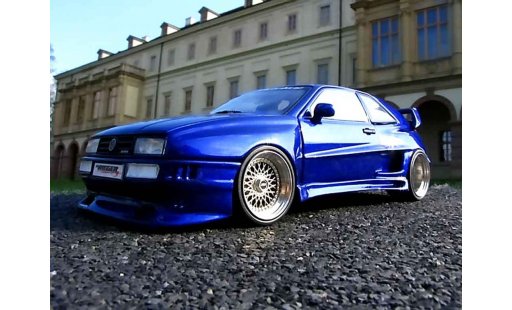 Volkswagen Corrado VR6 1/18 Revell kit carrosserie rieger jantes bbs pneux flans tendus coche miniatura