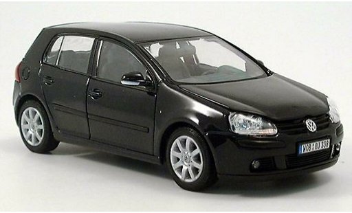 Volkswagen Golf Base 1/24 Welly negro 2004 coche miniatura