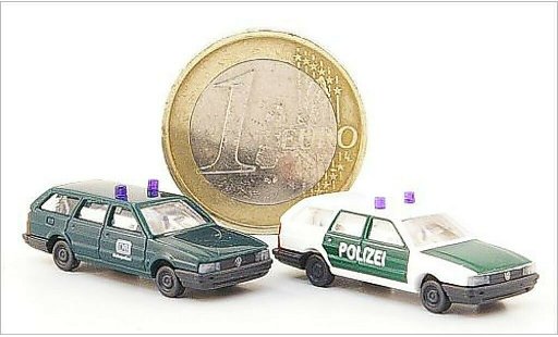 Volkswagen Passat Base 1/160 Busch Variant coche miniatura