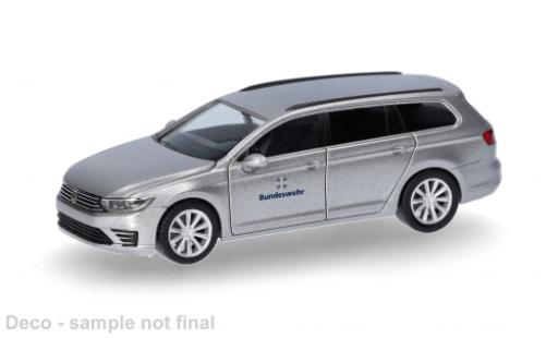 Volkswagen Passat 1/87 Herpa Variant GTE BW Fuhrpark Service 1:87 Military