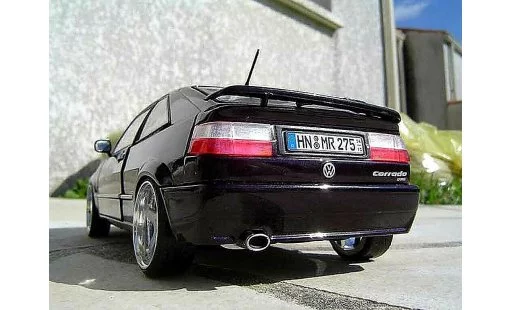 Volkswagen Corrado VR6 1/18 Revell vw speed motors coche miniatura