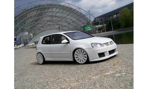 Volkswagen Golf GTI 1/18 Norev blanco jantes audi 18 pouces coche miniatura