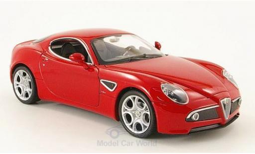 Coche miniatura Alfa Romeo 8C 1/24 Welly Competizione rojo ohne Vitrine Alfa Romeo 8C 1/24 Welly Competizione rojo ohne Vitrine coche miniatura