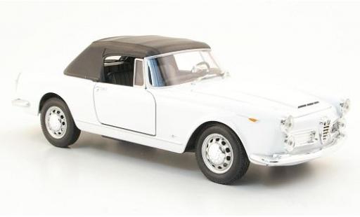 Coche miniatura Alfa Romeo Spider 1/24 Welly 2600 weiss 1960 1:24 Alfa Romeo Spider 1/24 Welly 2600 weiss 1960 1:24 coche miniatura