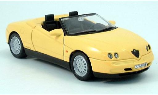 Coche miniatura Alfa Romeo Spider 1/24 Welly (ohne Farbangabe) 1999 1:24 Alfa Romeo Spider 1/24 Welly (ohne Farbangabe) 1999 1:24 coche miniatura