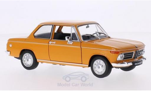 Bmw 2002 Ti 1/24 Welly Ti naranja 1968 coche miniatura