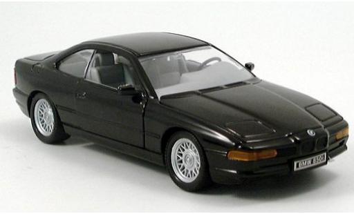 Bmw 850 1/24 Welly i schwarz 1:24 coche miniatura