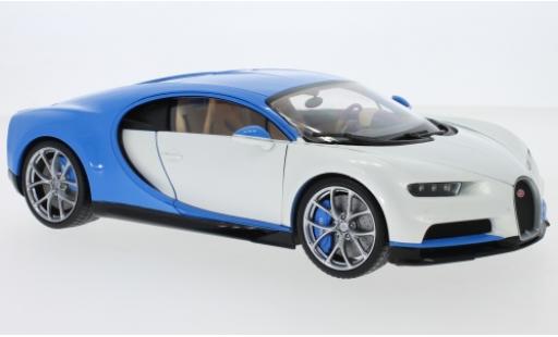 Coche miniatura Bugatti Chiron 1/18 Welly blanco/azul 2016 Bugatti Chiron 1/18 Welly blanco/azul 2016 coche miniatura