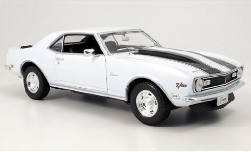 Coche miniatura Chevrolet Camaro 1/18 Welly Z28 Coupe weiss mit schwarzen Streifen 1968 1:18 Chevrolet Camaro 1/18 Welly Z28 Coupe weiss mit schwarzen Streifen 1968 1:18 coche miniatura