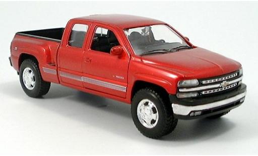 Coche miniatura Chevrolet Silverado 1/24 Welly Extended Cab rojo 1:24 Chevrolet Silverado 1/24 Welly Extended Cab rojo 1:24 coche miniatura