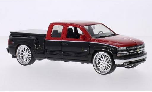 Coche miniatura Chevrolet Silverado 1/24 Welly Extended Cab Tuning rojo/negro 1999 Projoection de surface de chargement détachable Chevrolet Silverado 1/24 Welly Extended Cab Tuning rojo/negro 1999 Projoection de surface de chargement détachable coche miniatura