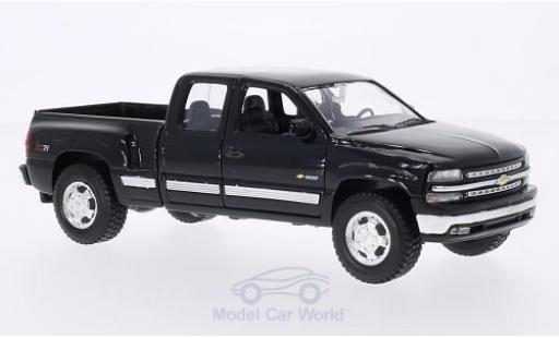 Coche miniatura Chevrolet Silverado 1/24 Welly negro 1999 Chevrolet Silverado 1/24 Welly negro 1999 coche miniatura