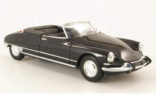 Coche miniatura Citroen DS 1/24 Welly 19 Cabriolet schwarz offen 1:24 Citroen DS 1/24 Welly 19 Cabriolet schwarz offen 1:24 coche miniatura