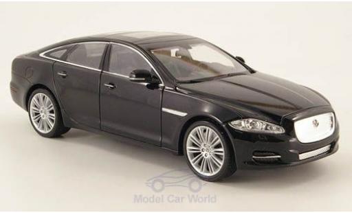 Coche miniatura Jaguar XJ 1/24 Welly negro 2010 ohne Vitrine Jaguar XJ 1/24 Welly negro 2010 ohne Vitrine coche miniatura