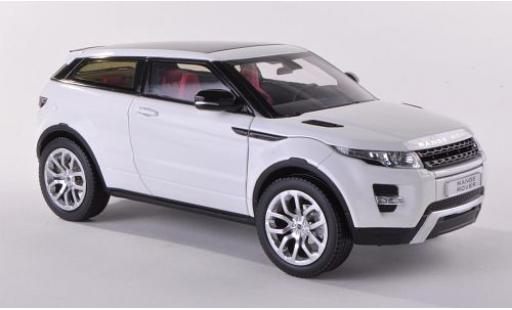 Coche miniatura Range Rover Evoque 1/18 Welly Land Rover Coupe weiss LHD (GTA Edition) 1:18 Range Rover Evoque 1/18 Welly Land Rover Coupe weiss LHD (GTA Edition) 1:18 coche miniatura