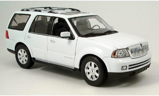Coche miniatura Lincoln Navigator 1/18 Welly weiss 2005 1:18 Lincoln Navigator 1/18 Welly weiss 2005 1:18 coche miniatura