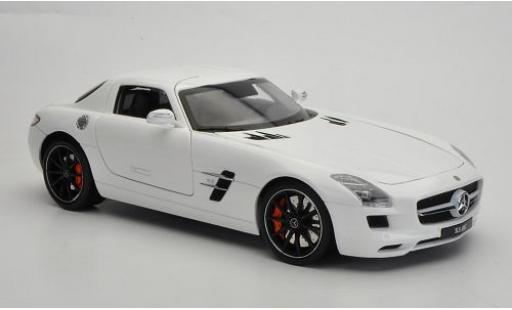Coche miniatura Mercedes SLS 1/18 Welly AMG (C197) weiss (GTA Edition) 1:18 Mercedes SLS 1/18 Welly AMG (C197) weiss (GTA Edition) 1:18 coche miniatura