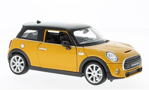 Coche miniatura Mini Cooper 1/24 Welly S amarillo/negro Mini Cooper 1/24 Welly S amarillo/negro coche miniatura
