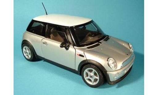 Coche miniatura Mini Cooper 1/18 Welly New silber 2001 1:18 Mini Cooper 1/18 Welly New silber 2001 1:18 coche miniatura
