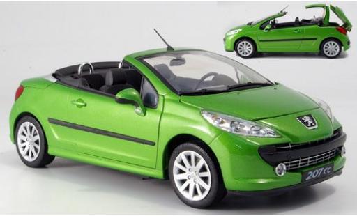 Coche miniatura Peugeot 207 1/18 Welly CC met.-grün 1:18 Peugeot 207 1/18 Welly CC met.-grün 1:18 coche miniatura