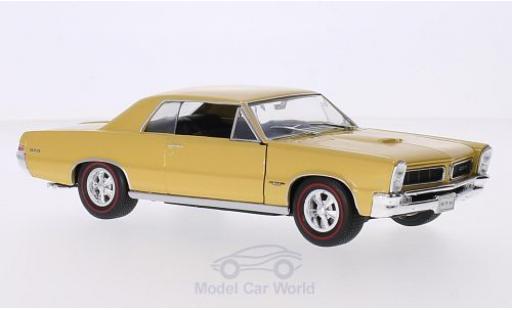 Coche miniatura Pontiac GTO 1/24 Welly metalico gold 1965 Pontiac GTO 1/24 Welly metalico gold 1965 coche miniatura