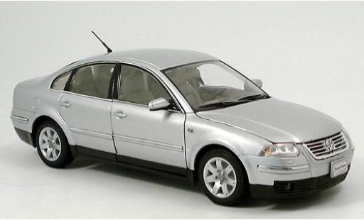 Coche miniatura Volkswagen Passat 1/18 Welly silber 1:18 Volkswagen Passat 1/18 Welly silber 1:18 coche miniatura