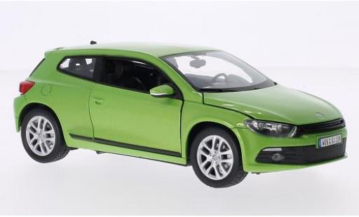 Coche miniatura Volkswagen Scirocco 1/24 Welly III metalico verde Volkswagen Scirocco 1/24 Welly III metalico verde coche miniatura