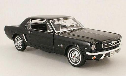 Coche miniatura Ford Mustang 1/18 Welly Coupe negro 1964 Ford Mustang 1/18 Welly Coupe negro 1964 coche miniatura