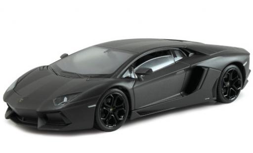 Coche miniatura Lamborghini Aventador 1/24 Welly LP 700-4 matt-negro Lamborghini Aventador 1/24 Welly LP 700-4 matt-negro coche miniatura