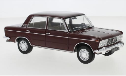 Coche miniatura Fiat 125 1/24 WhiteBox Special rojo Fiat 125 1/24 WhiteBox Special rojo coche miniatura
