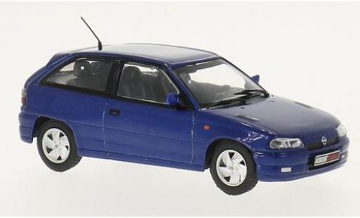 Coche miniatura Opel Astra 1/43 WhiteBox F GSi metalico azul 1992 Opel Astra 1/43 WhiteBox F GSi metalico azul 1992 coche miniatura