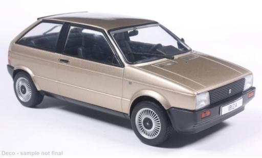 Seat Ibiza 1/24 WhiteBox I beige 1984 1:24 coche miniatura