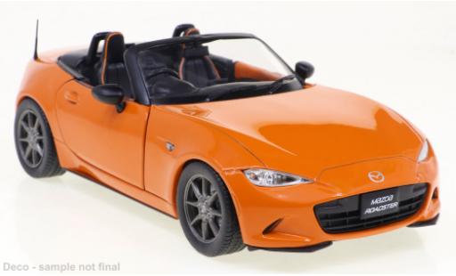 Coche miniatura Mazda MX 1/24 WhiteBox -5 Roadster metallise naranja 2019 Mazda MX 1/24 WhiteBox -5 Roadster metallise naranja 2019 coche miniatura